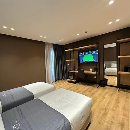 Mulaj Hotel Tirana